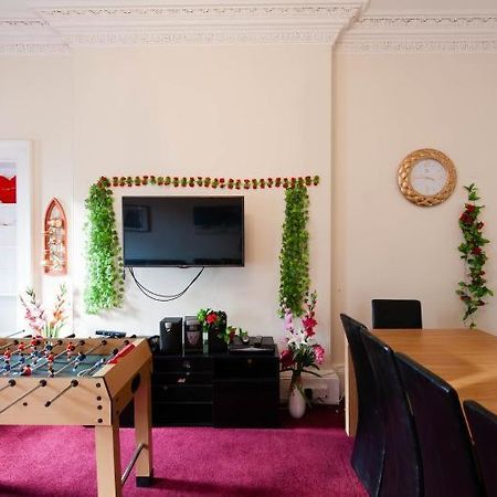 Edinburgh Central Roomz Aparthotel Екстер'єр фото